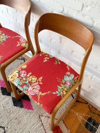 Image 4 of Chaises Traîneau Baumann rouge
