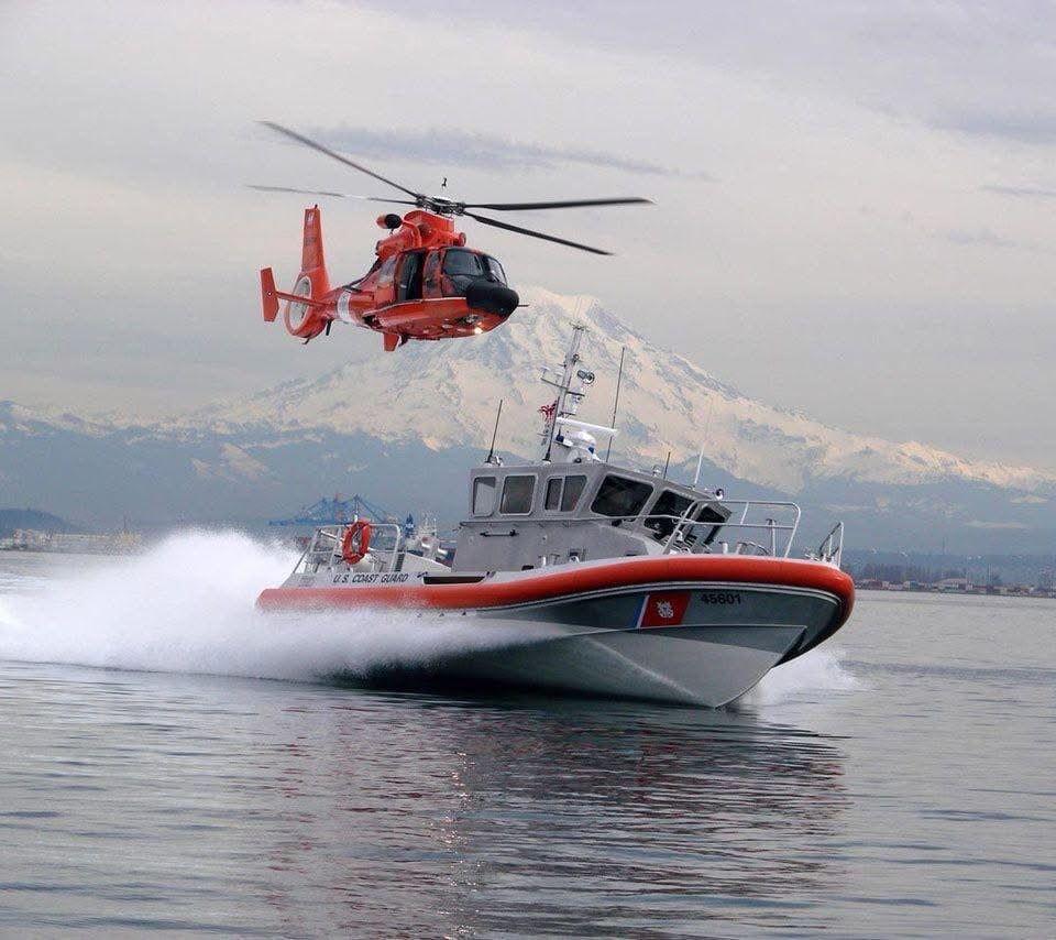 Image of Coast Guard day show and shine