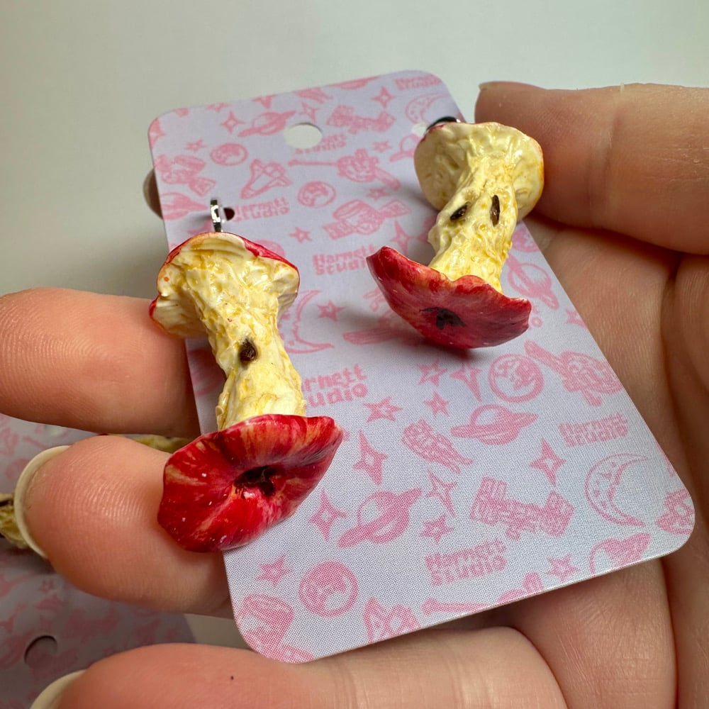 Image of Apple Core Earrings 
