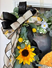 Image 2 of Bee Moss Wreath