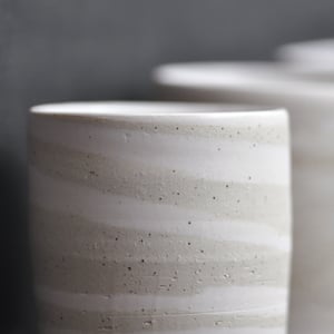 Image of swirly cups 1