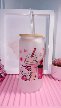 Hello kitty 20 oz frosted can 