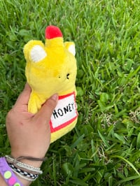 Image 3 of Honey Bear Bottle (Golden Yellow)