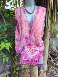 Image 3 of Greek beaded tassel bag - white and pink