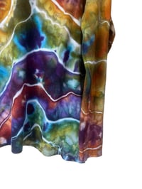 Image 10 of 1XL/2XL Forager Pocket Sweater in Earthy Rainbow Geode Ice Dye