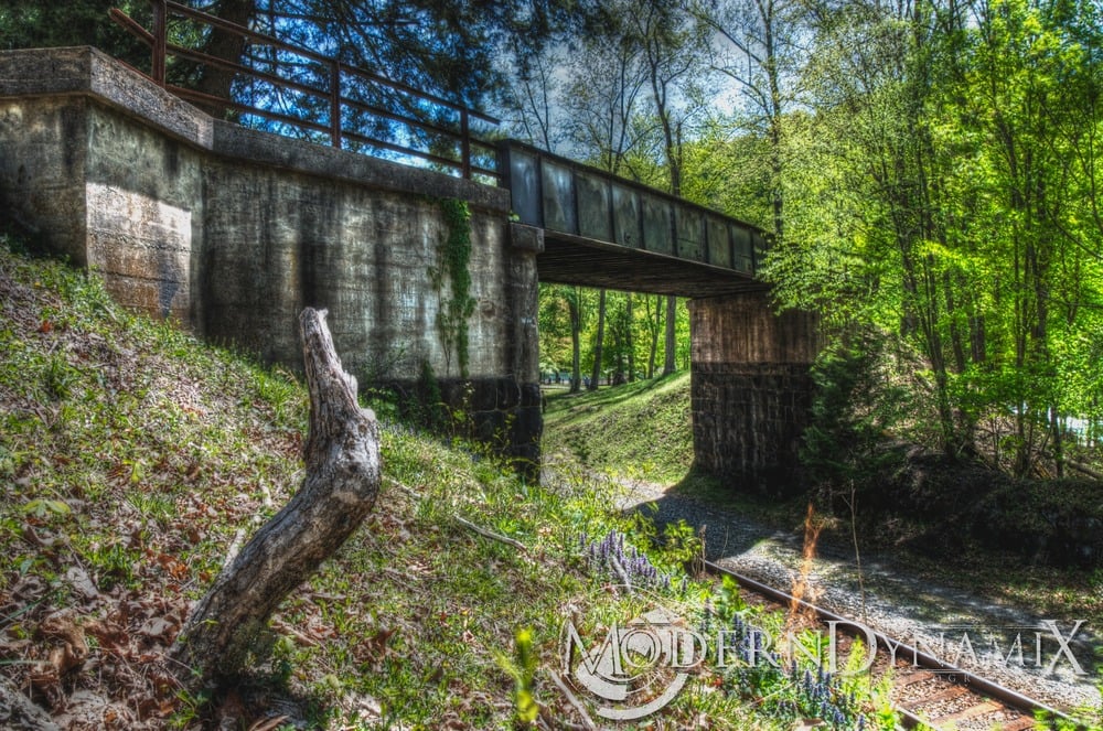 Image of steel bridge 