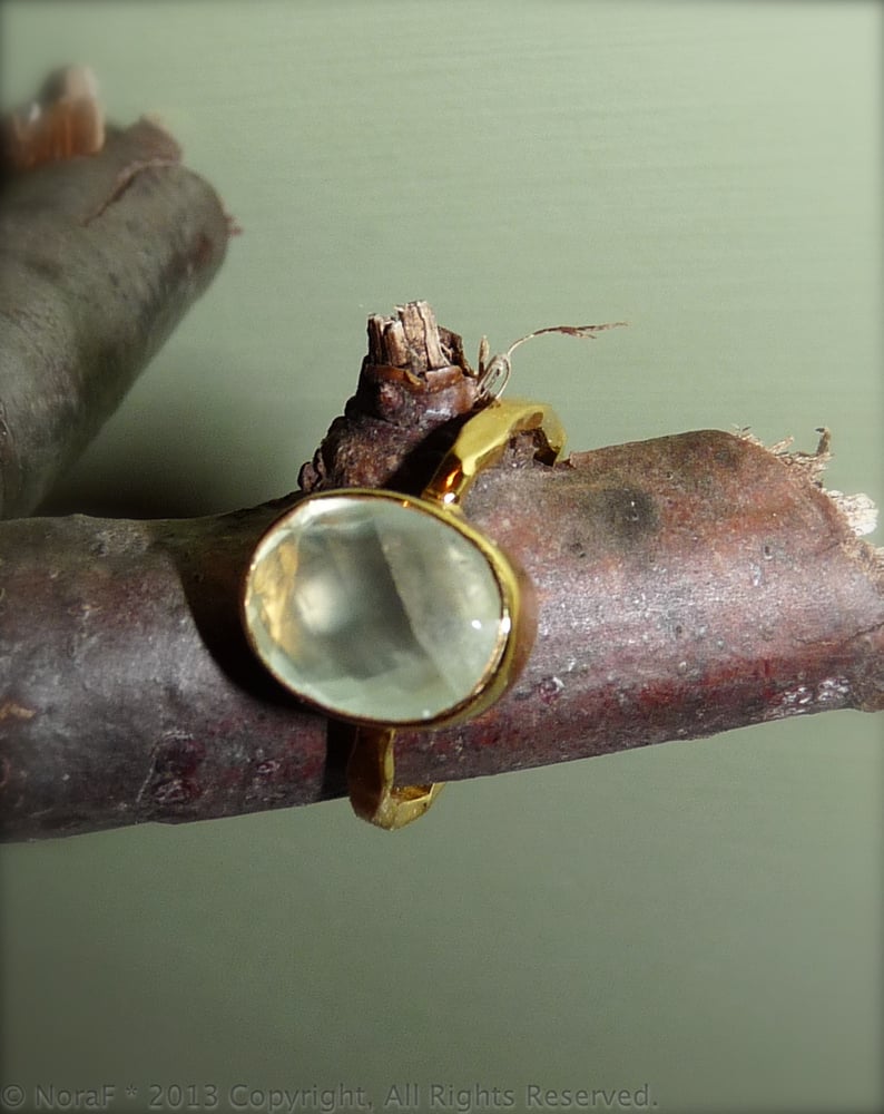 Image of Light Green Prehnite Oval