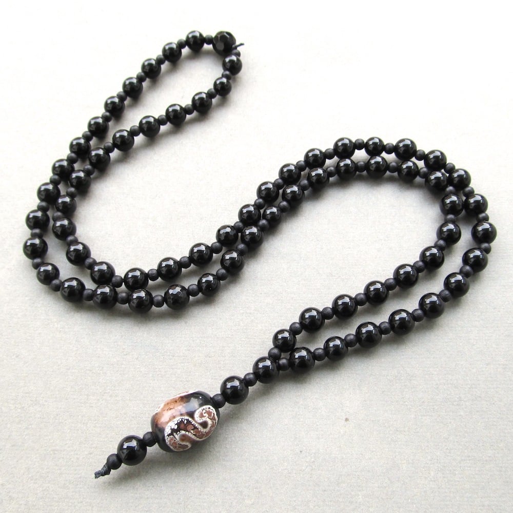 Image of Black Agate Beaded Necklace With Decorative Stone Bead