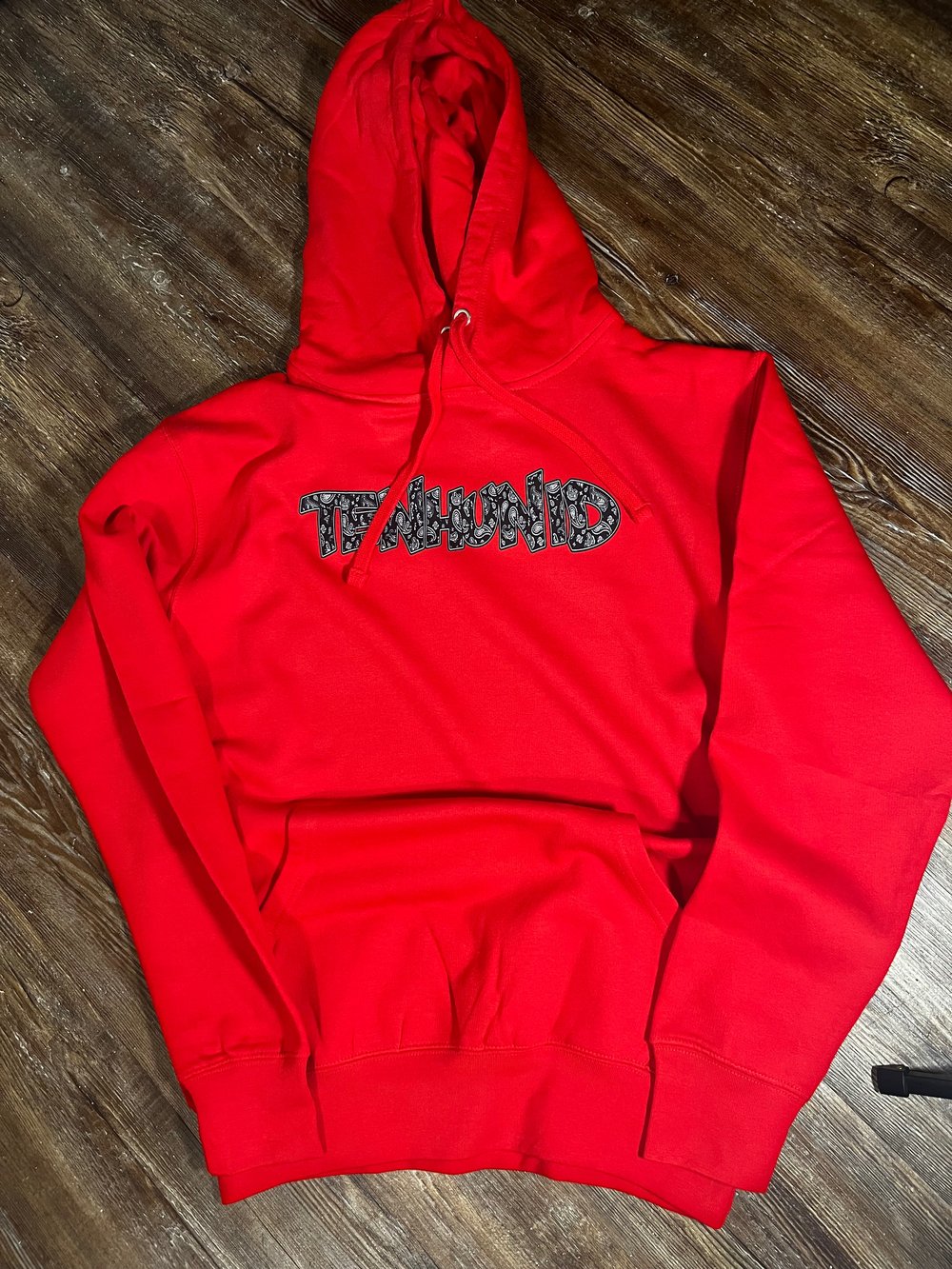 TenHunid Paisley Hoodie (Red)