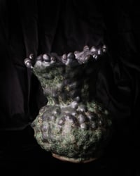 FROG PRINCE VASE 