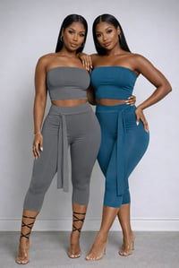 Image 1 of The Confidence Capri Set(2 colors)