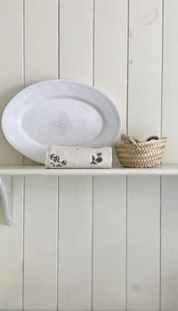 Image 9 of Nappe et coussin fleuri