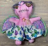 Image 4 of Leeashiea