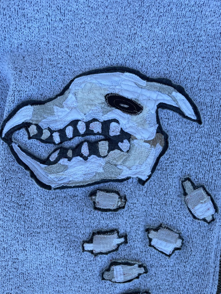 Who Has More Milk? Bone Monster [XL] Image 2