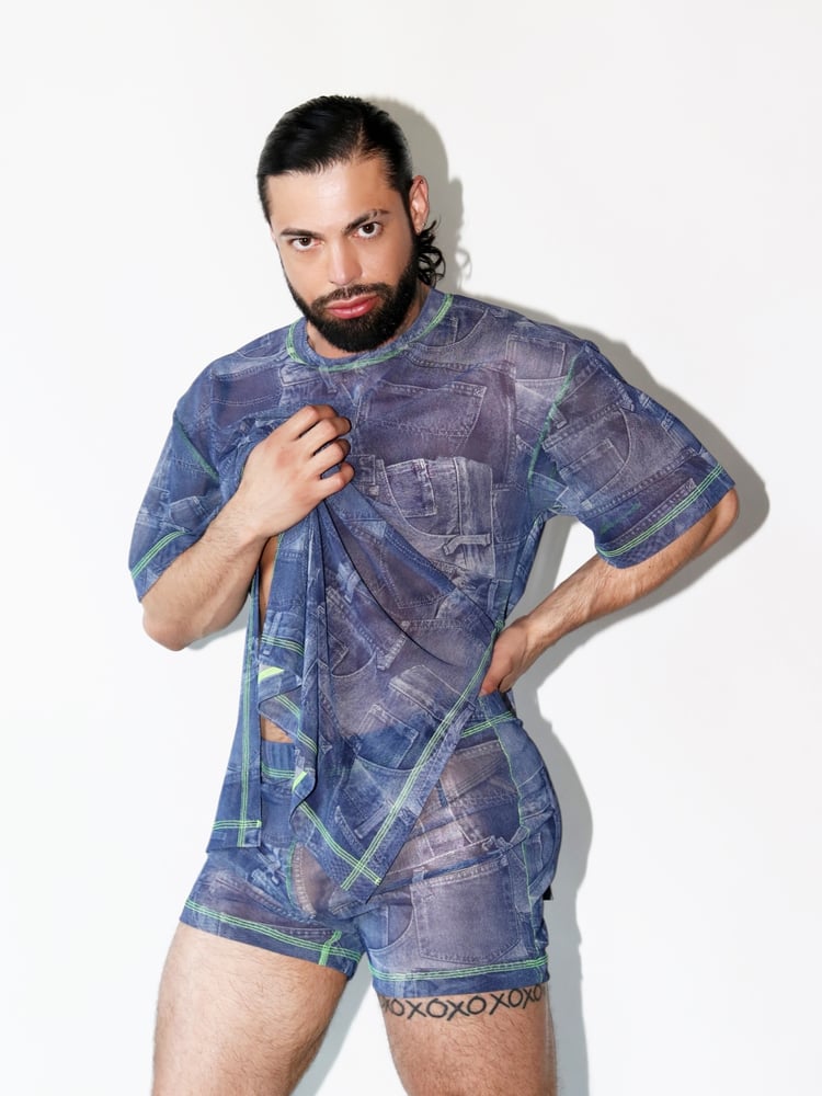 Image of THE POCKET SIZE OVERSIZE TEE