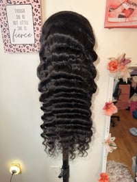 Image 1 of 24 inch deep wave wig 