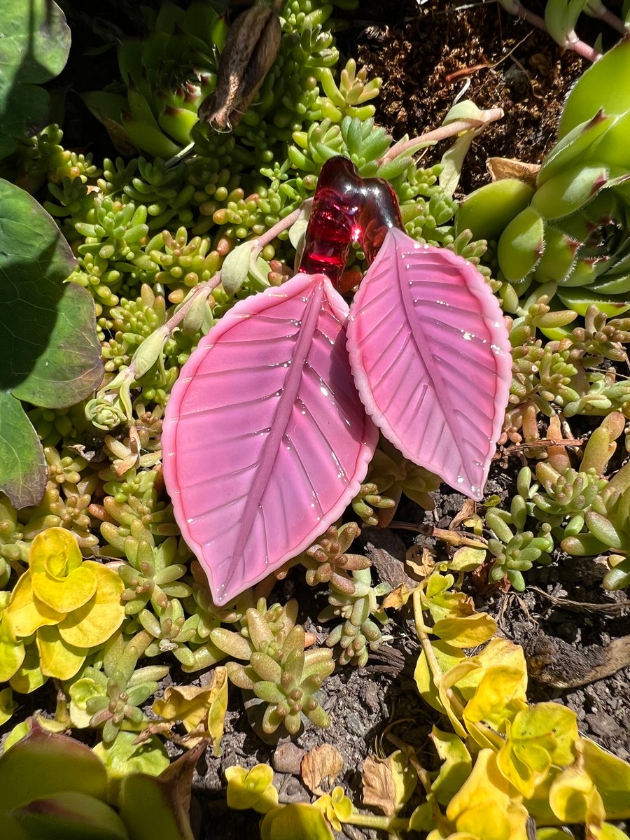 Image of Pink/purple Shimmer Leaf Pendant