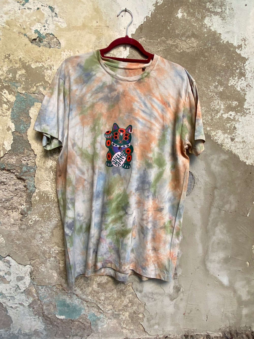 Green Alien Cat tie-dye shirt 01