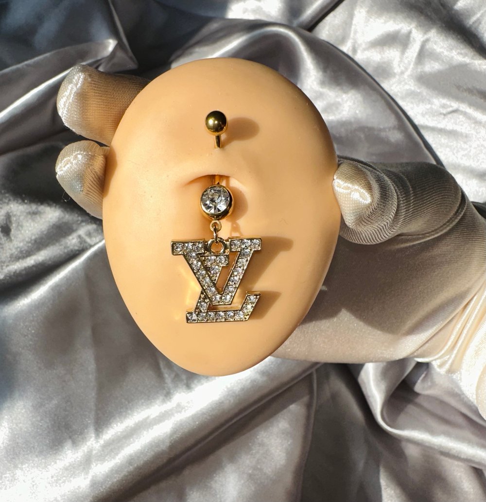 Louis Vuitton belly piercing  Belly button piercing jewelry