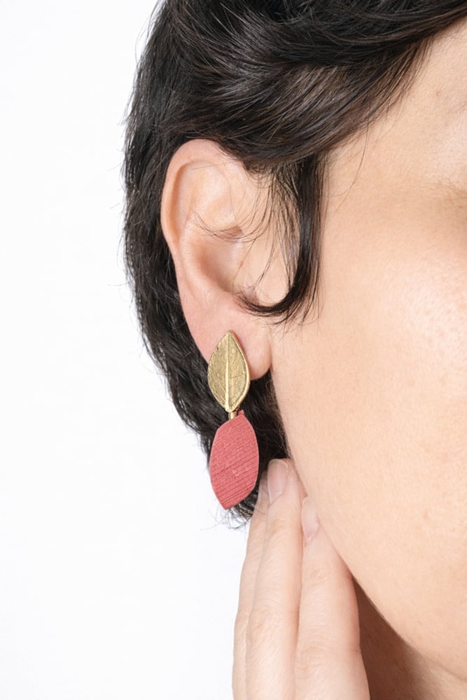 Image of Orecchini Leaves doppia foglia