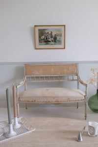 Image 3 of Banquette 