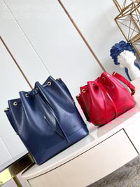 Image 3 of LV Neo Epi Leather