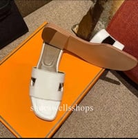 Image 2 of Women’s H Slippers