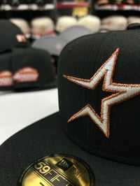 Image 2 of New Era 59Fifty Magic Voodoo
