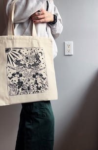 Image 1 of Planter beige tote bag 