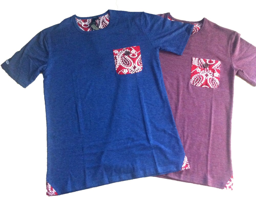 Image of Paisley pocket T (blue or red)