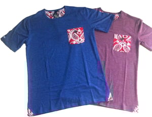 Image of Paisley pocket T (blue or red)