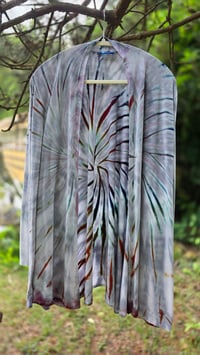 Image 2 of Minimalist