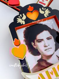 Image 3 of AMOR NICHO FRAME 