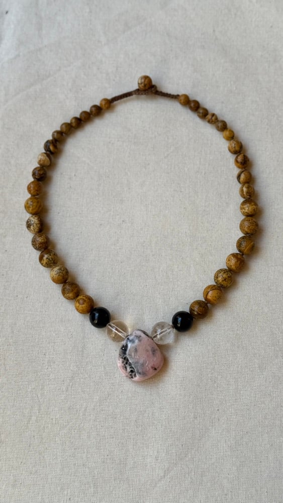 Image of Necklace with mix beads 
