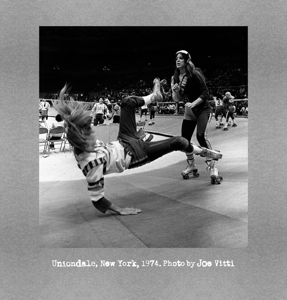 Image of Roller Derby “Uniondale, New York, 1974” WOMEN'S shirt (Grey)