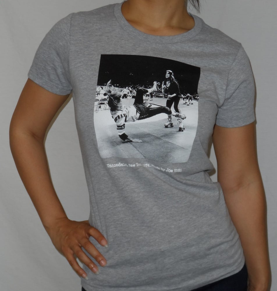 Image of Roller Derby “Uniondale, New York, 1974” WOMEN'S shirt (Grey)