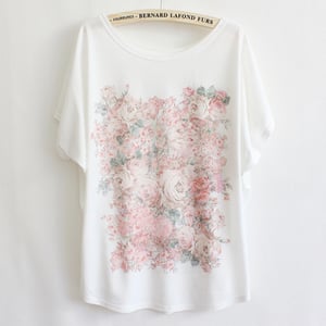 Image of Rose Garden Batwing Loose T-shirt