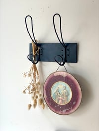 Image 1 of Patère d’écolier