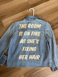 Image 3 of Reptilia by The Strokes