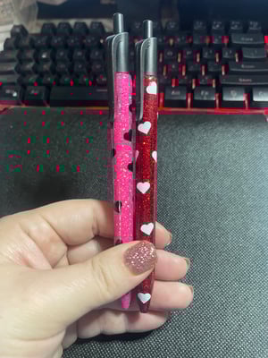 Image of Valentine's Day Glitter Pens With Clip