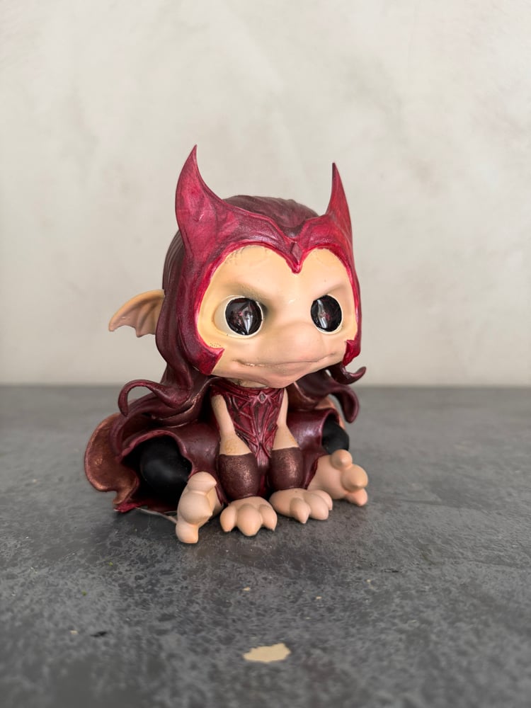 Image of Scarlet witch Dragonpuff