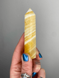 Mexican Banded Orange Calcite Point 83g