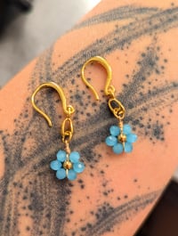 Image 1 of Boucles d'oreilles myosotis 