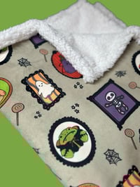 Image 1 of Spooky Jellies Super Fluffy Blanket