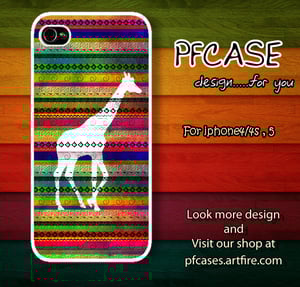 Image of Giraffe on aztec : For Iphone 4/4s ,5 / Samsung S2,3,4