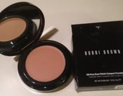 Image of New BOXED Bobbi Brown Oil Free Even Finish Foundation Compact Honey 5