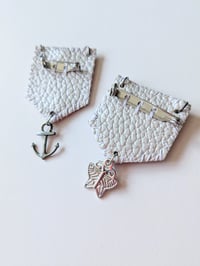 Image 2 of Liberty Medal Brooch