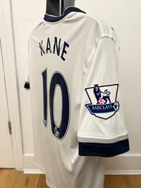 Image 6 of Tottenham Hotspur “KANE 10” 2015/16 Home Shirt + patches (L)