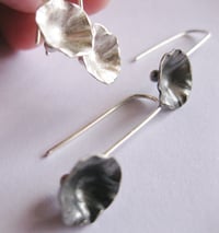 Image 3 of Daisy flower hook earrings: small