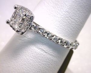 Image of 18K White Gold Diamond Engagement Ring (1.00CT Ascher Center)
